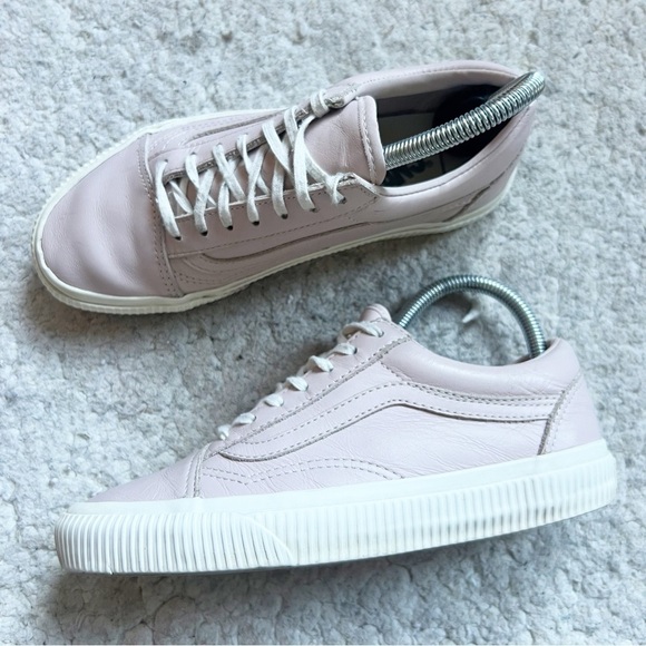 Vans: Off The Wall Unisex Soft Rose Pink Leather Lace Up Sneakers Size 6.5 - Picture 1 of 12